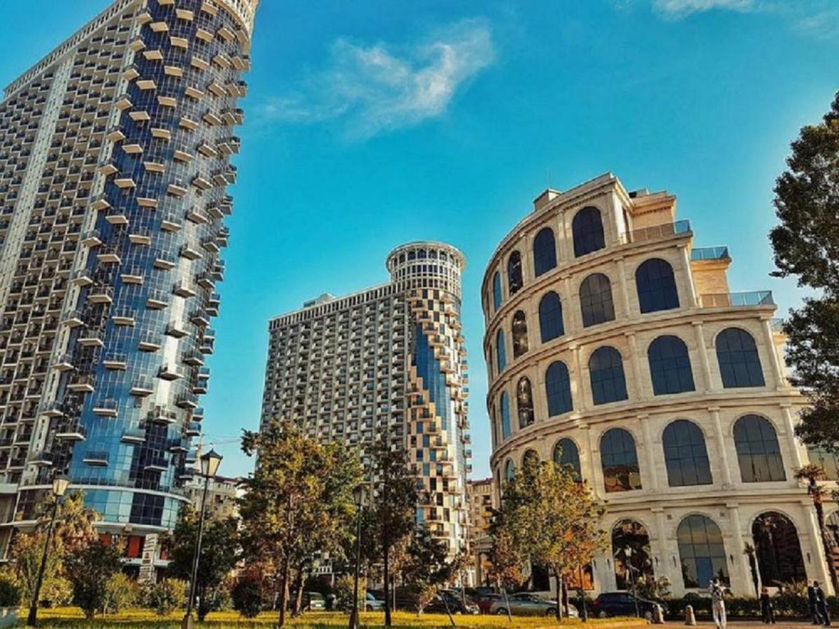 Royal Apartments Batumi Exterior photo